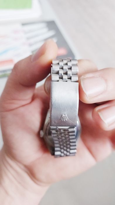 Часы самозаводные.