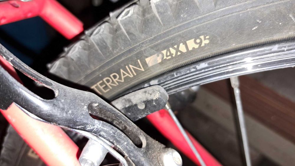 BTWIN  почти неизполван детски велосипед 24 инча