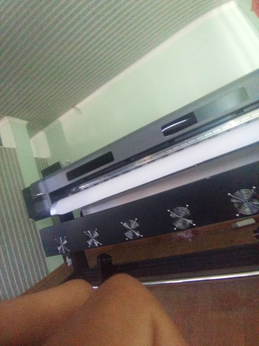 Prentr aparat sotiladi 3200 EKO sanvit 1 galobka 1 oy ishlagan yangi