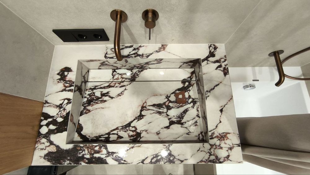 Раковина из керамогранита