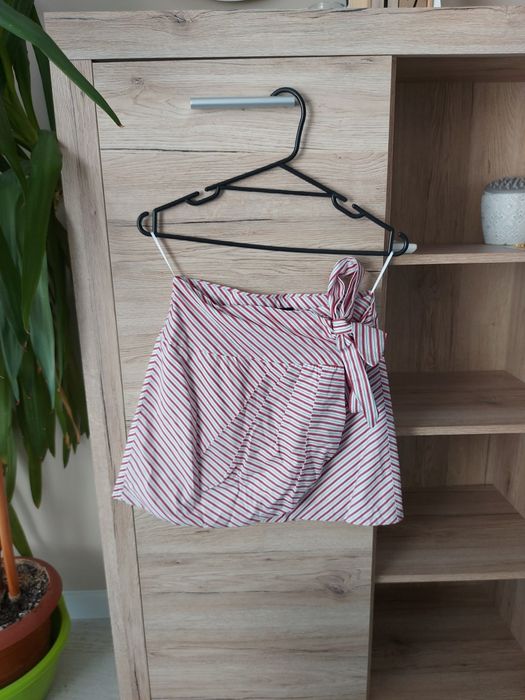 Свежа поличка Зара[ZARA]