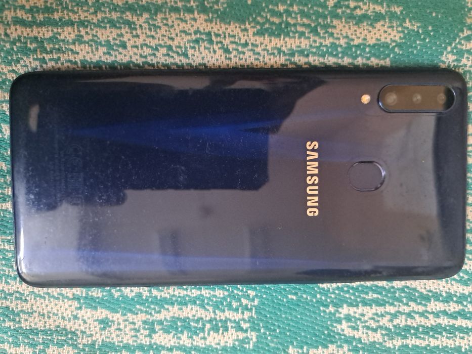 Продам телефон самсунг