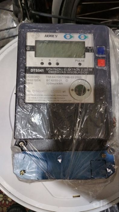 Электр счётчик 220-380v контролний