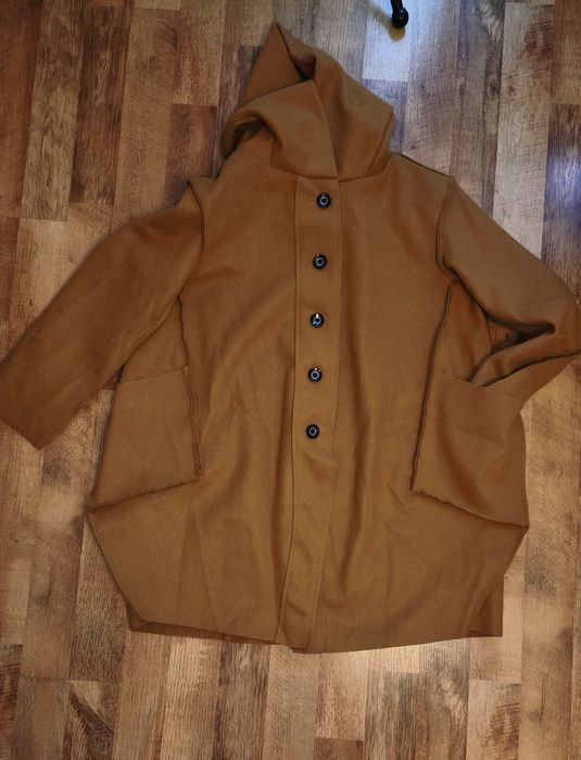 Ново Дамско палто в цвят горчица!