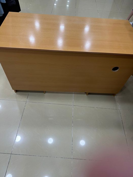 Стол офисный с 2-мя тумбами