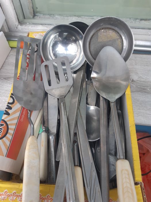 Ложки,вилки ,скалки