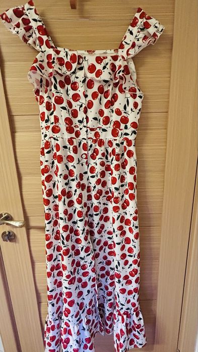 Rochie superba cirese  M-L