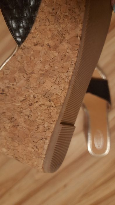 Продам новое сабо