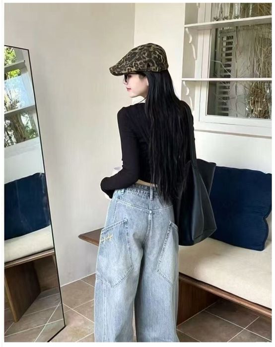 Женские джинсы баги