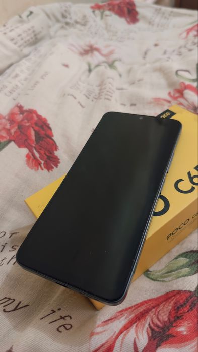 Продам Poco c65 8/256 гб Без проблем с коробкой