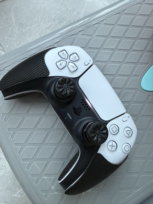 Playstation 5 slim с подпиской