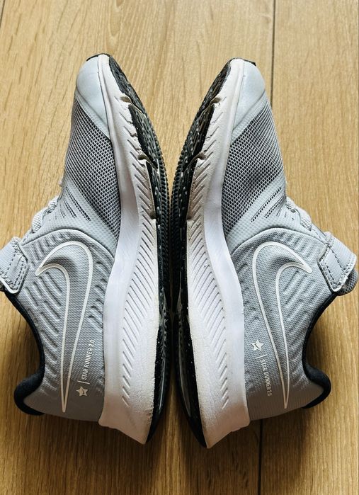 Маратонки Nike -номер:29,5 , стелка-18,5см