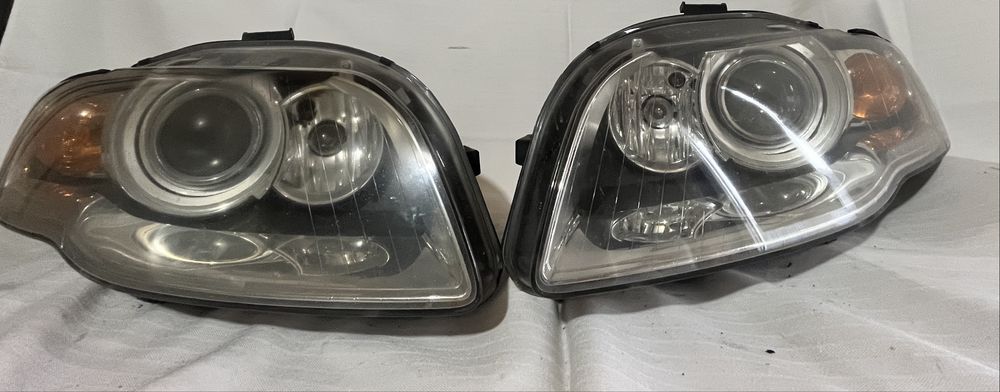 Set faruri xenon Audi A4 b7