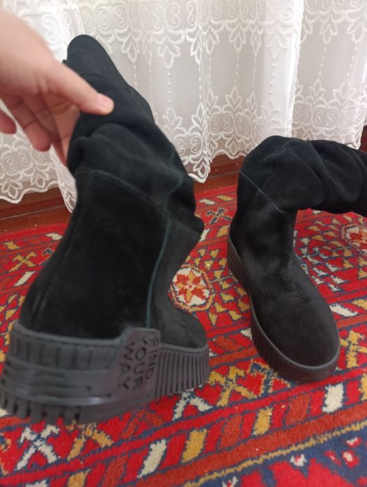 Мошенники не беспокоить. Сапоги из замши