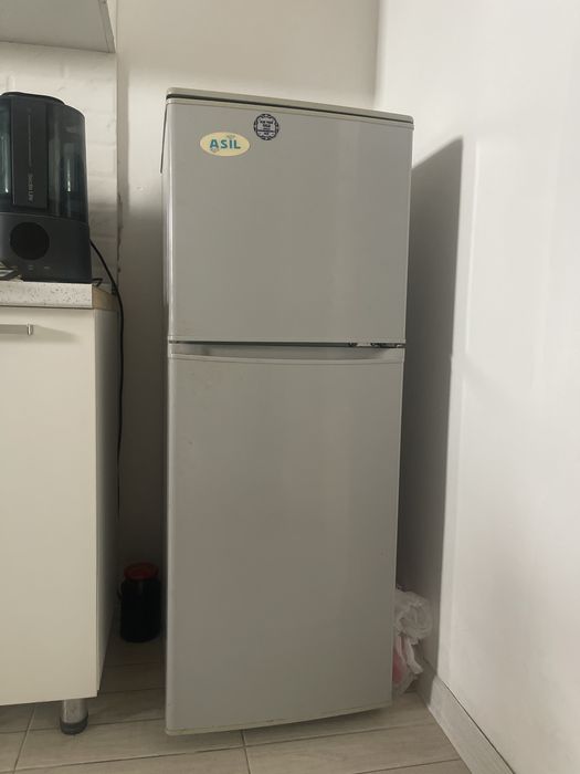 Маленький холодильник