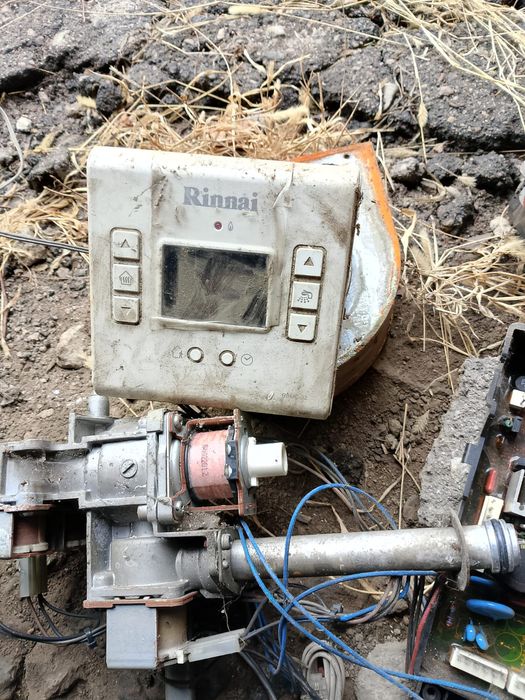 Продам б/у запчасти котёл Ринай327