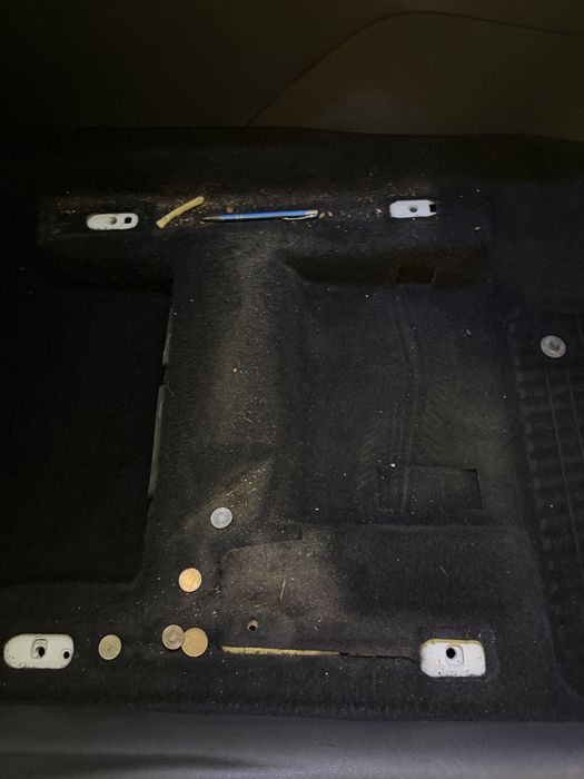 Curățare tapițerie auto București Sector 4 – Injecție-Extracție
