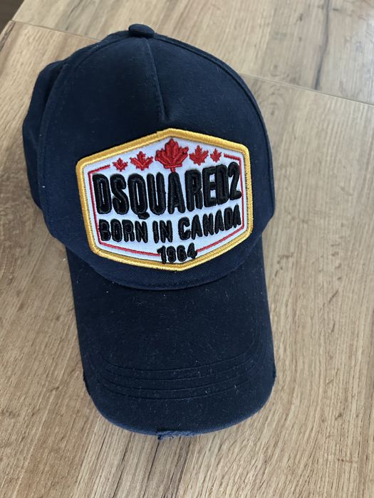 Шапка dsquared 2