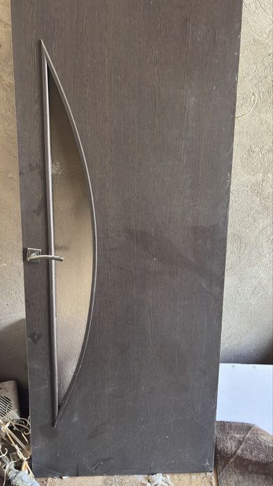 Продам дверь в отлином состояний