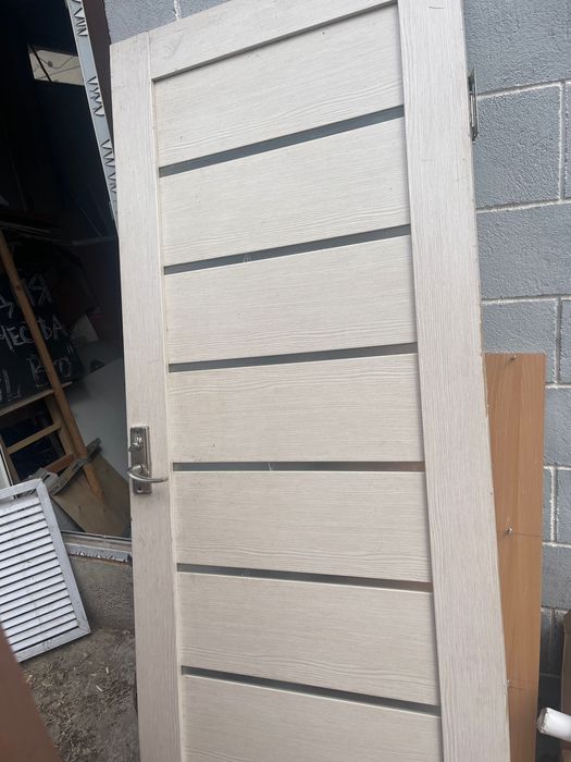 Отдам даром двери