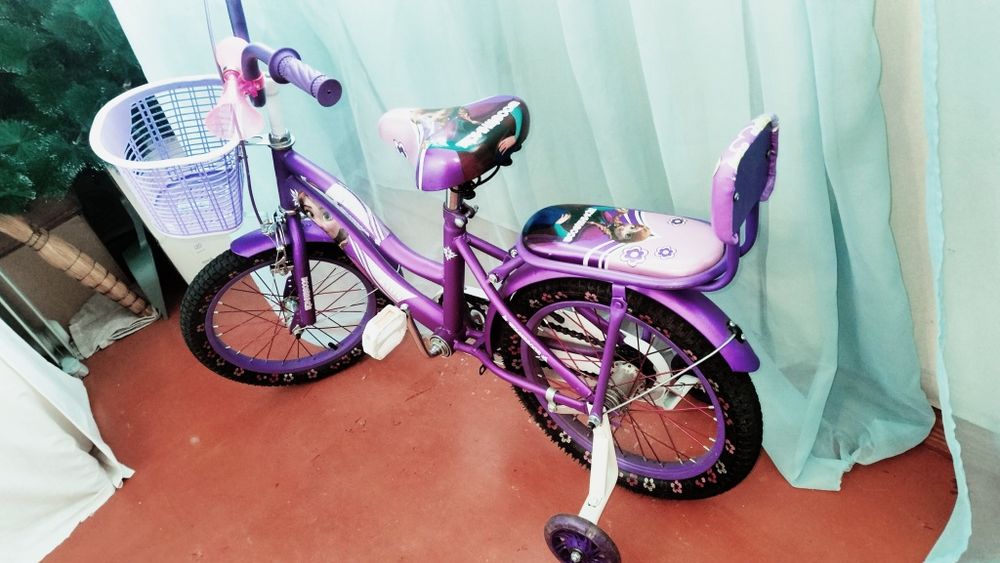 Продам велосипед для девочки