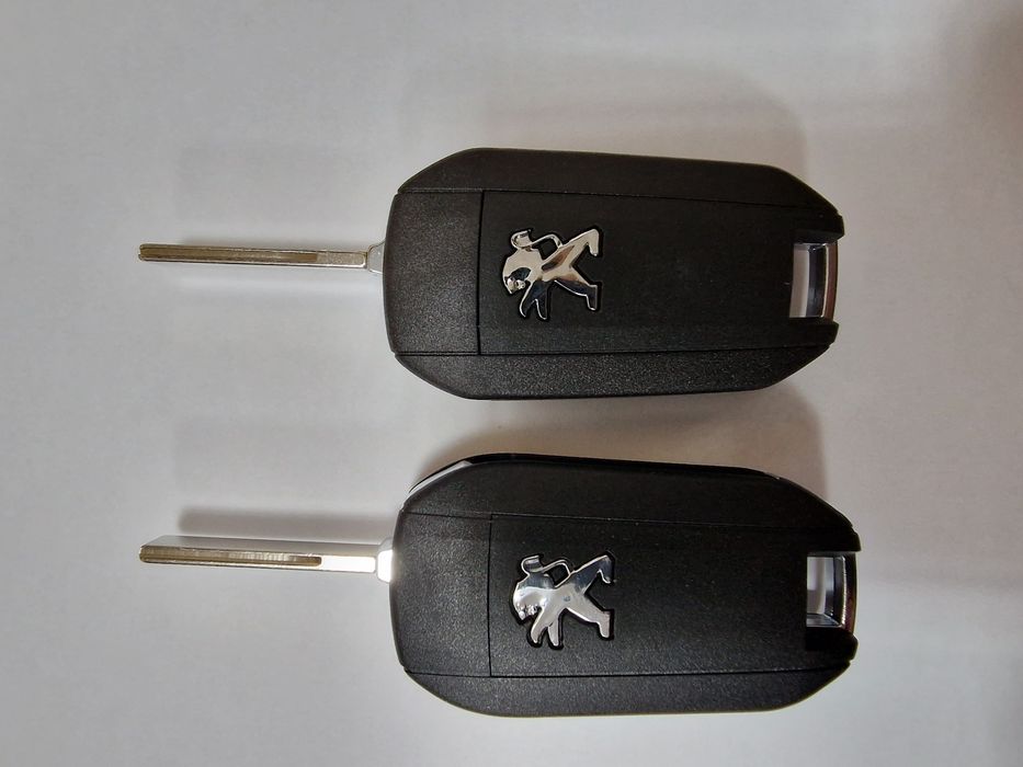Ключ Opel combo,corossland, Peugeot 208,2008,301,308,508,5008