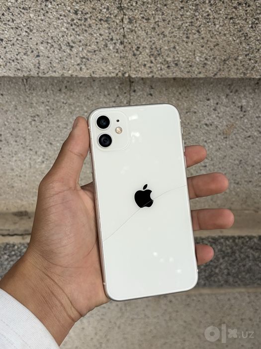 Iphone 11 srochno sotiladi narxini kelishtirip beramz