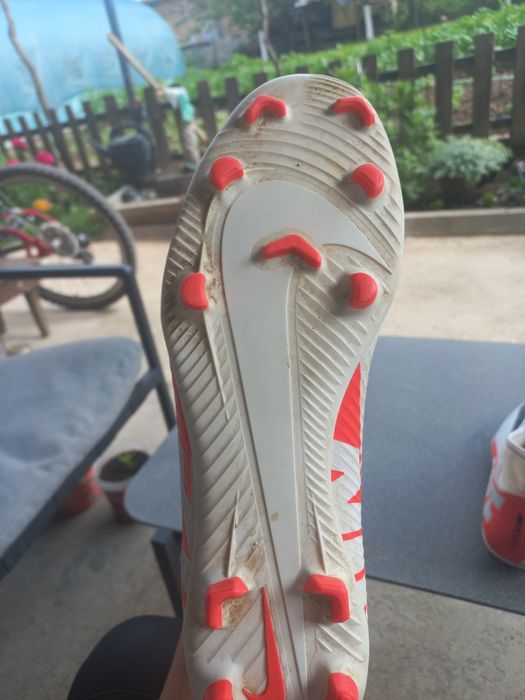 Бутонки Nike Бели/Червени