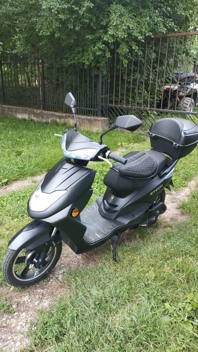 Scuter electric fara permis z tech zt 27