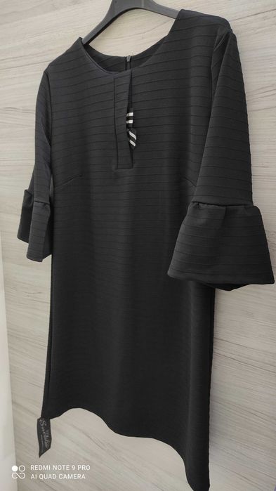 Дамска рокля черна