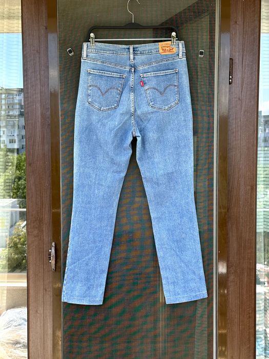 Дамски дънки Levi's (724 High Rise Straight) - размер W31, Отлично състояние