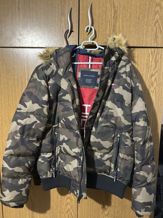 Geaca Tommy Hilfiger
