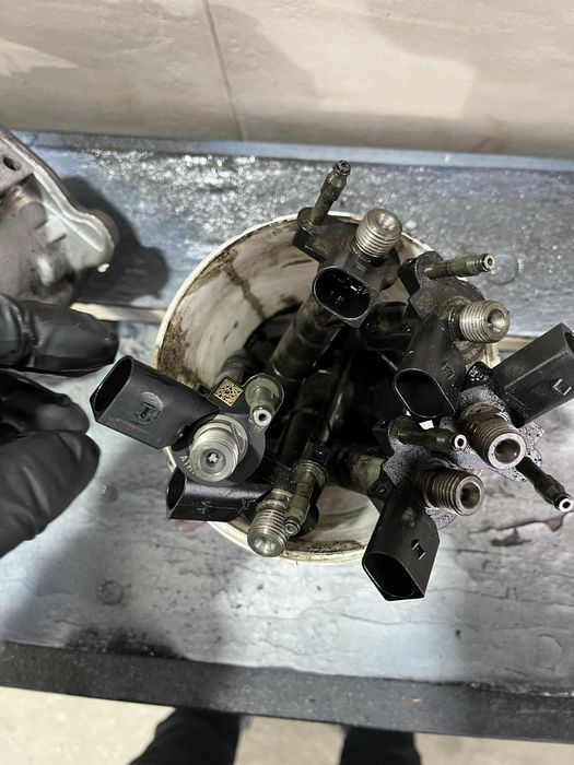 Set injectie pompa rampa injevtoare bmw x5 4.0 d