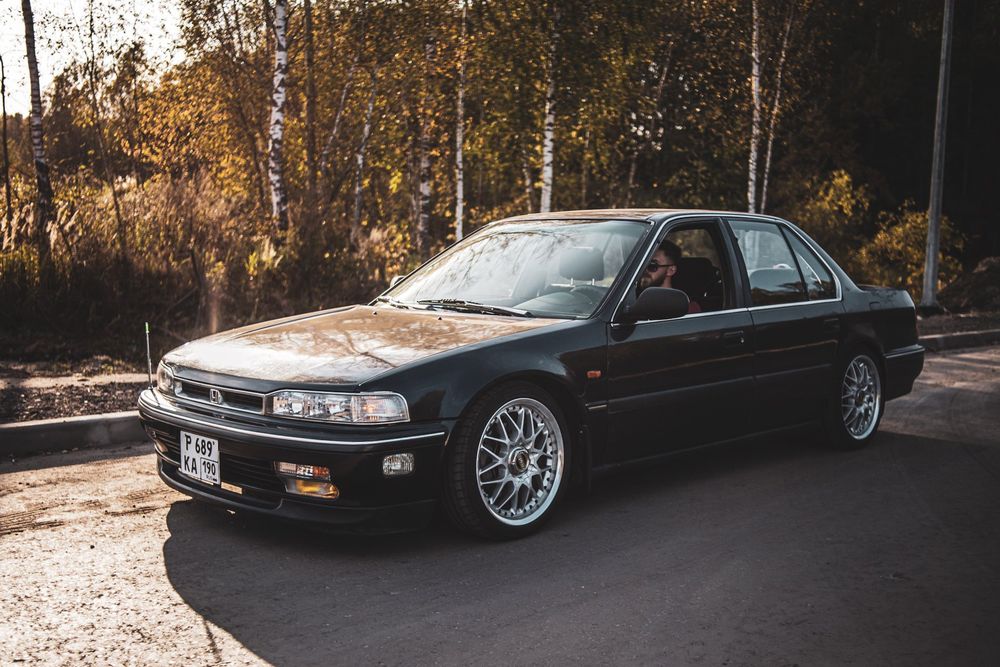 Хонда аккорд 91г 2.2 седан