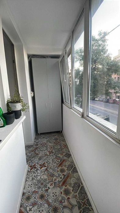 Inchiriez apartament cu 2 camere la 7 minute de Piata Victoriei