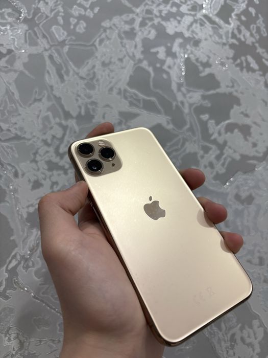 Срочно продам айфон 11 про