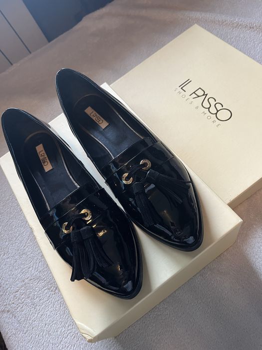 Pantofi balerini IL PASSO ( nu Musette) negri piele lacuita marimea 40