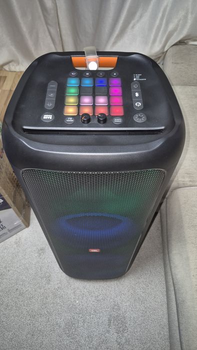 Boxa JBL Partybox 1000 cu 1100watts in cutie