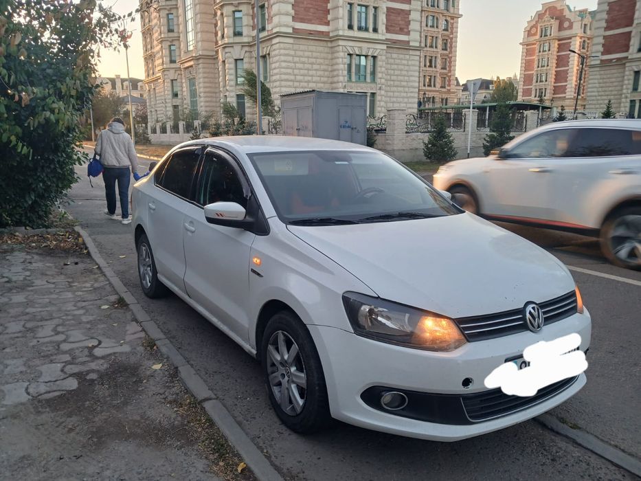 Фольксваген Поло в рассрочку