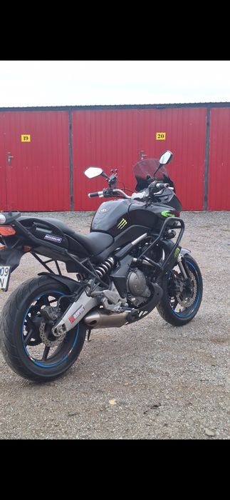 Kawasaki Versys 650 de vânzare sau schimb cu Supermoto.