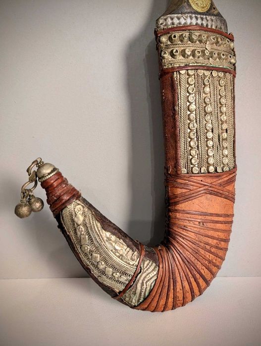 Pumnal Yemeni (Jambiya/Khanjar), Lucrat Manual, Sec. XVIII - XIX