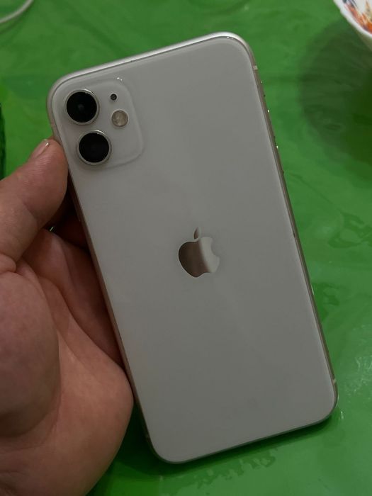 Iphone 11 64гб акб 76%