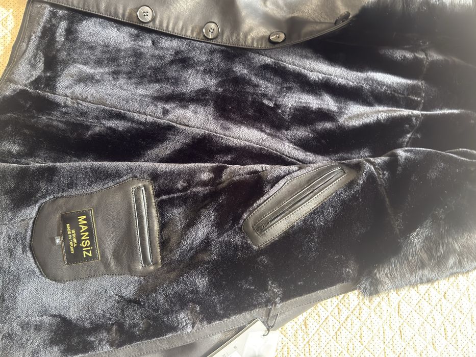 Кожанный дубленка черного цвета