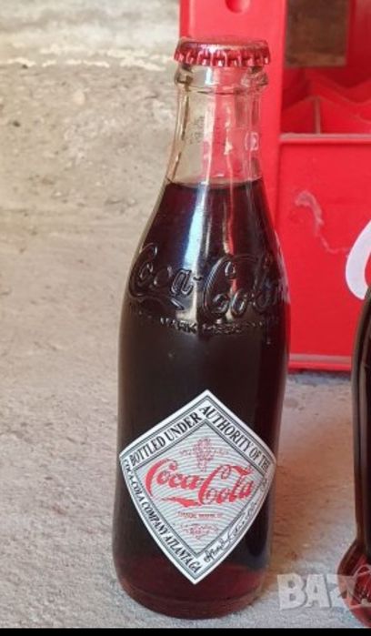 COCA COLA, колекционерски бутилки, неотваряни.