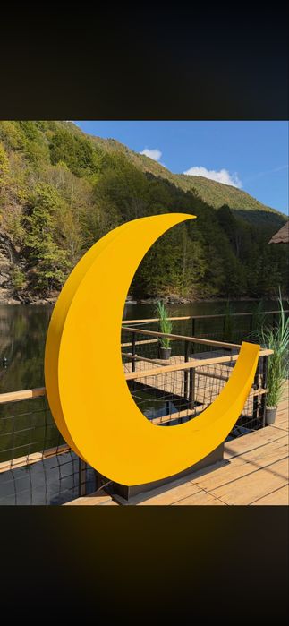 Cabana la munte ideala  pentru grupuri , petreceri , majorate, cu , ponton lac Tarnița