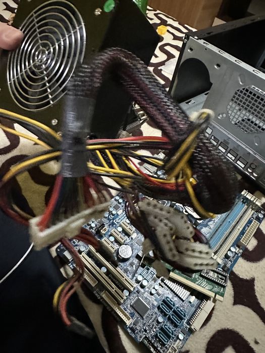 Piese pc in stare buna de functionare