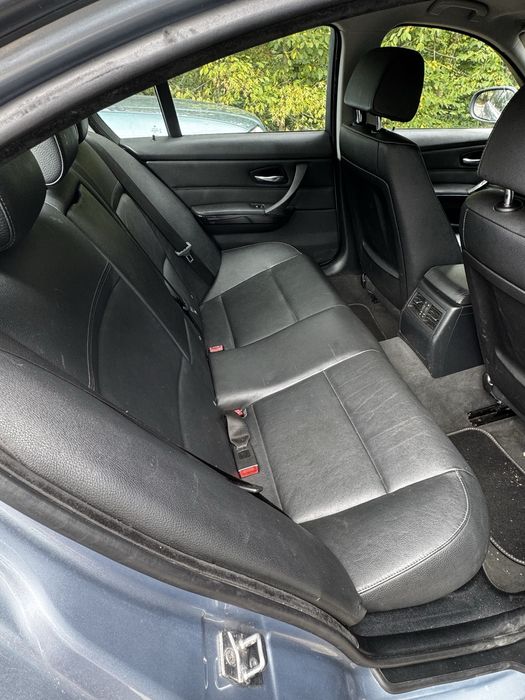 Dezmembrez  e90 320D bmw facelift BLUEWATER METALIC