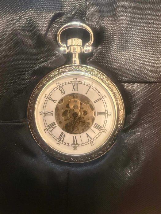 Посребрен джобен часовник