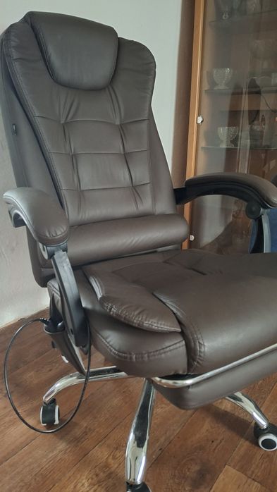 Кресло офисныеее