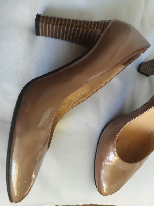 Christhelen B обувки естествена кожа, номер 39